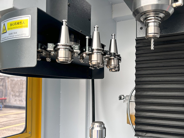 VMC200 桌面型加工中心