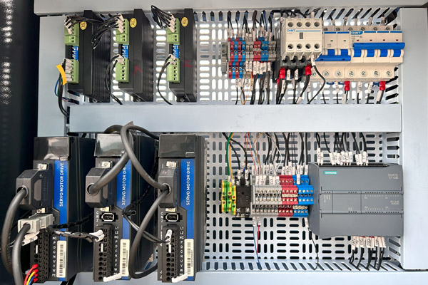 機(jī)電傳動控制綜合實驗臺